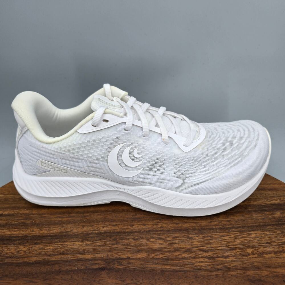 Topo Athletic Fli-Lyte 5 Shoes Womens 7.5 White Mesh Walking Running Sneakers
